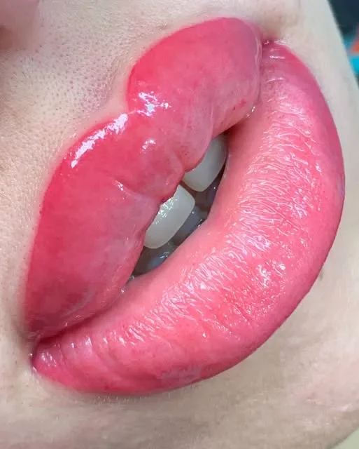 Lips by Eliza Pino
